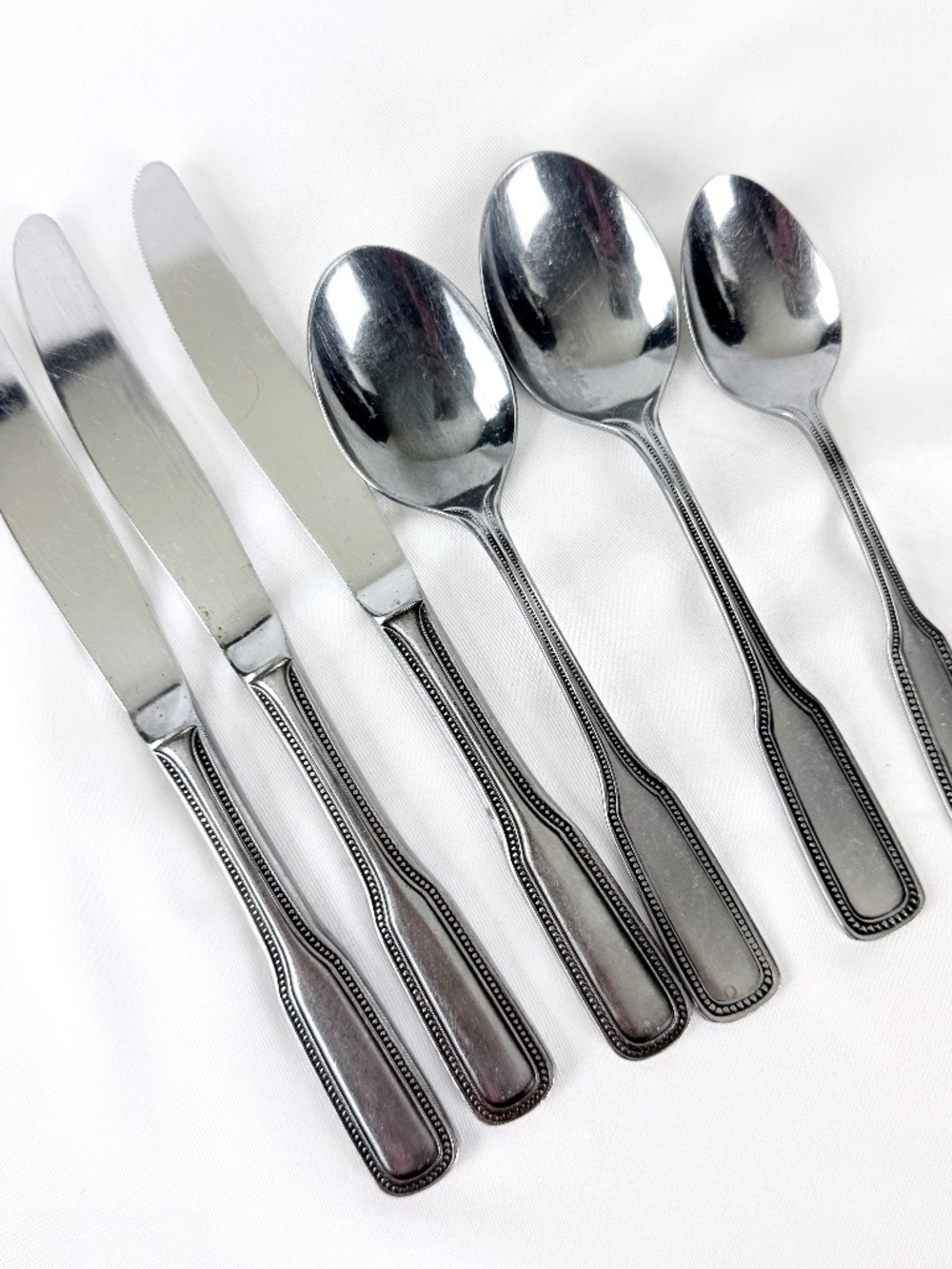 Vintage 6 pc 1776 Stainless by Salem Beaded 3 Knives 2 Tablespoons Teaspoon